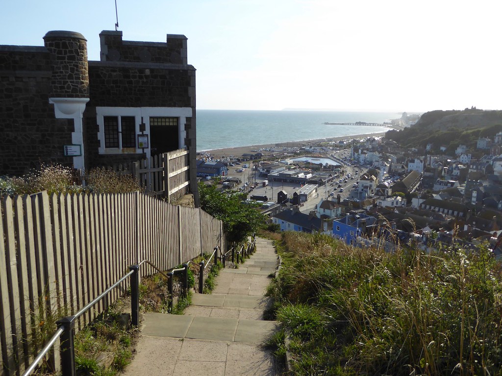 Descending to Hastings Hastings to Winchelsea via Three Oa… Flickr