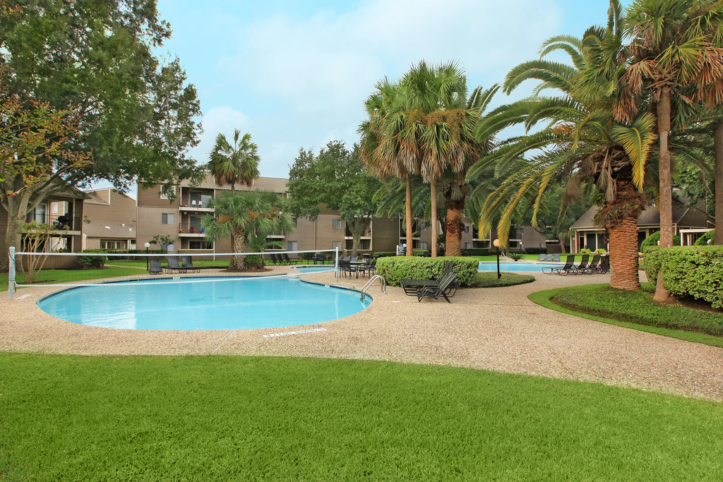 The Cove Apartments The Cove Apartments in Houston, Texas,… Flickr