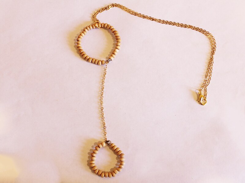 How to make a beaded circle lariat necklace