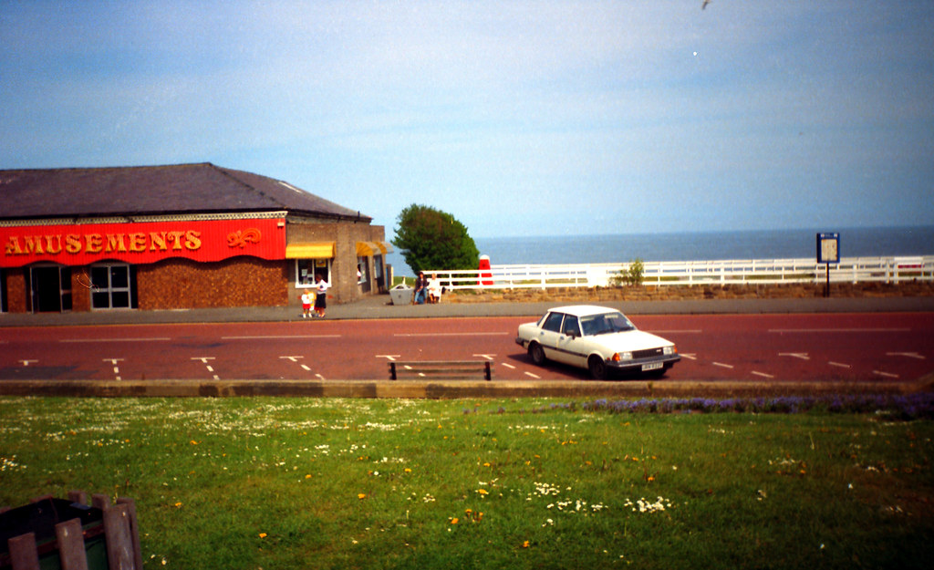 Tynemouth Grand Parade Photos taken on a college Field T… Flickr