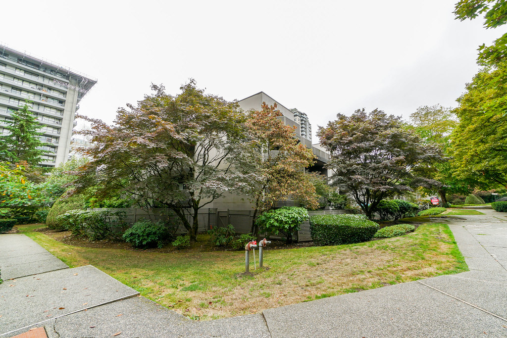 Unit 106 1955 Woodway Place, Burnaby by Sophia Gee & Brian Vidas Flickr