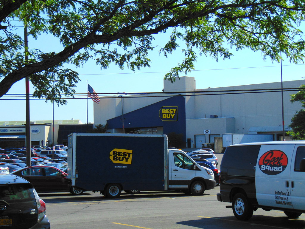 Best Buy (Crossgates Mall, Albany, New York) JJBers Flickr