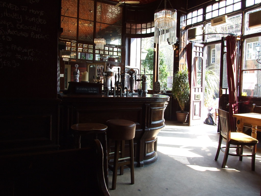 Island Queen, Islington Noel Road, Islington, London, near… Flickr