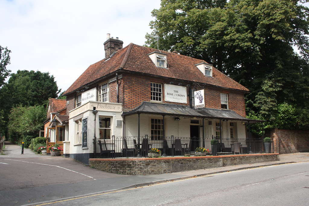 Rose & Crown Kings Langley The Rose and Crown public house… Flickr