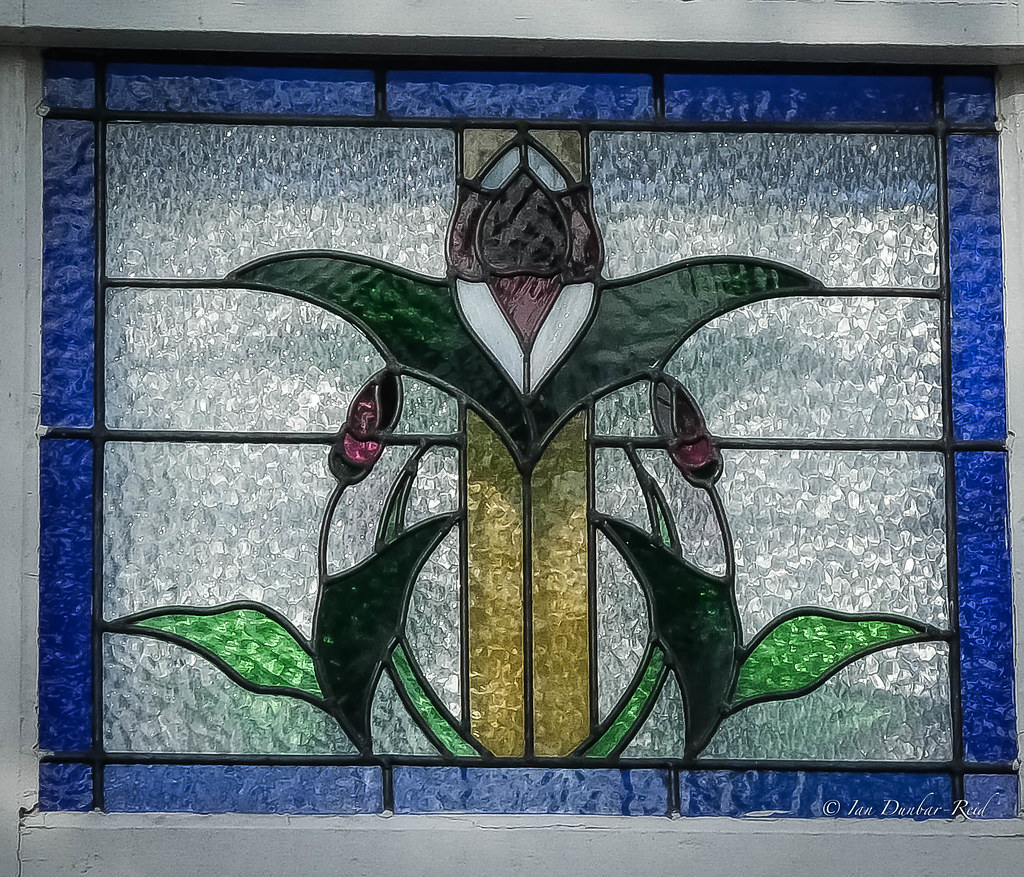 A tiny stained glass window On the side of a Queenslander … Flickr