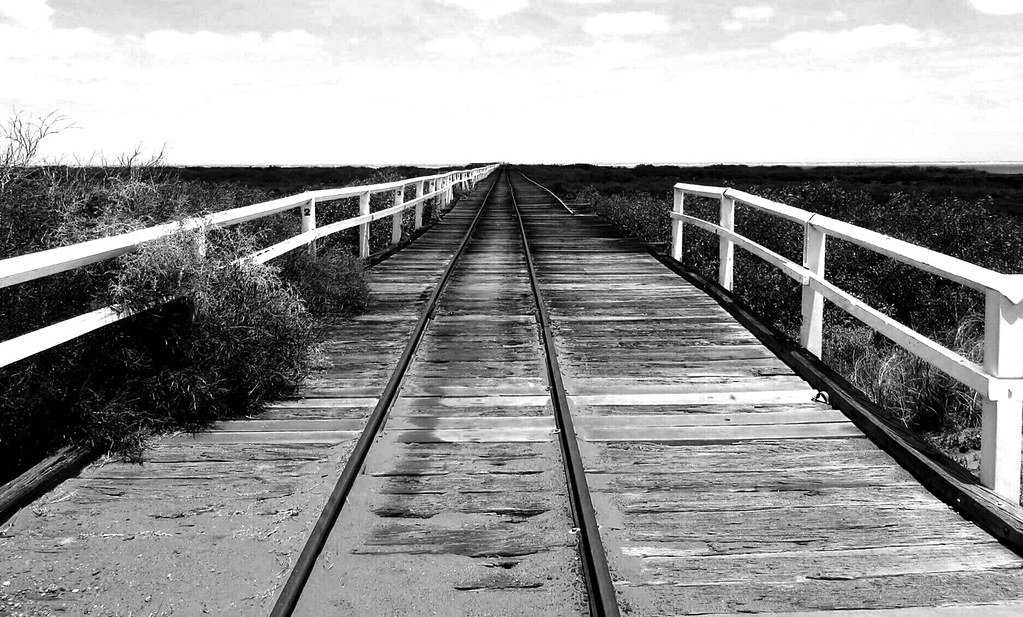 Carnarvon jetty Leanne Irwin Flickr