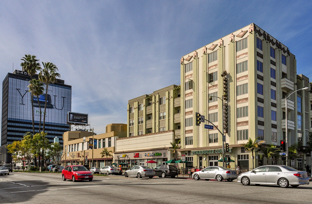 Miracle Mile in 2010 Wilshire Boulevard, Los Angeles, Febr… Kent