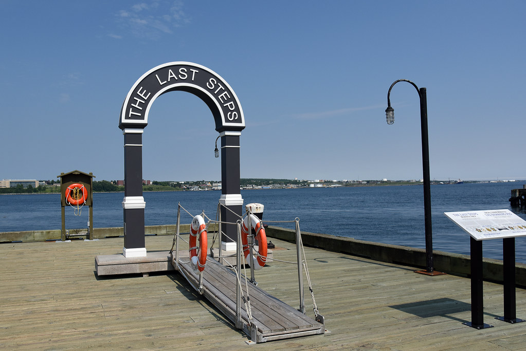Halifax_2018 07 03_2226 On the Museum Wharf next to CSS Ac… Flickr