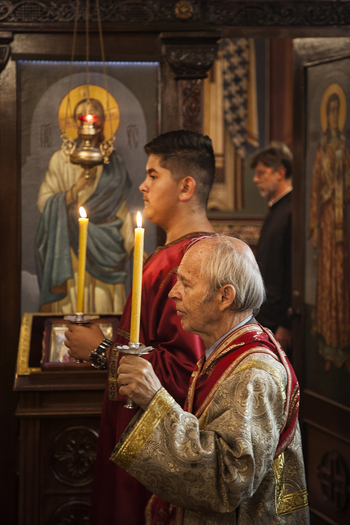 Свећоносци/ Candle bearer Atelier Lukovich Flickr