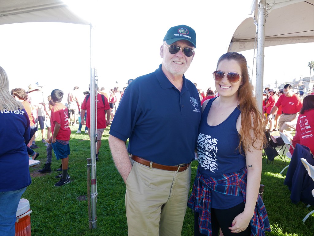 Torrance Beach Coastal Cleanup Day Photo by Sharon Yiu Heal the Bay