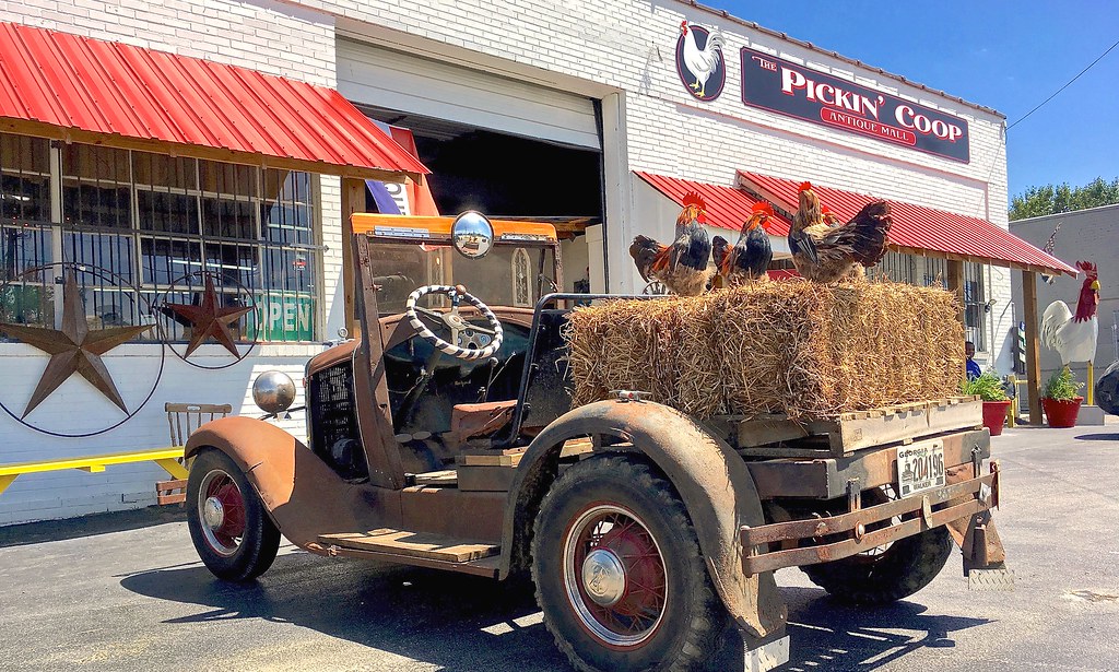 The Pickin' Coop A new addition! Kennebunker Flickr