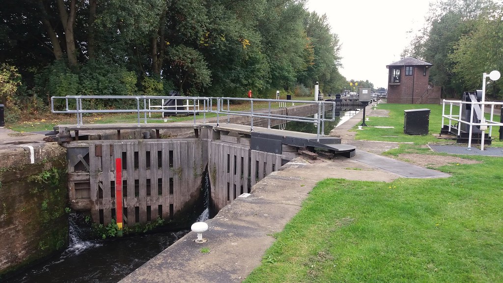 Bulholme Lock Castleford Aire and Calder Navigation Yorksh… Flickr