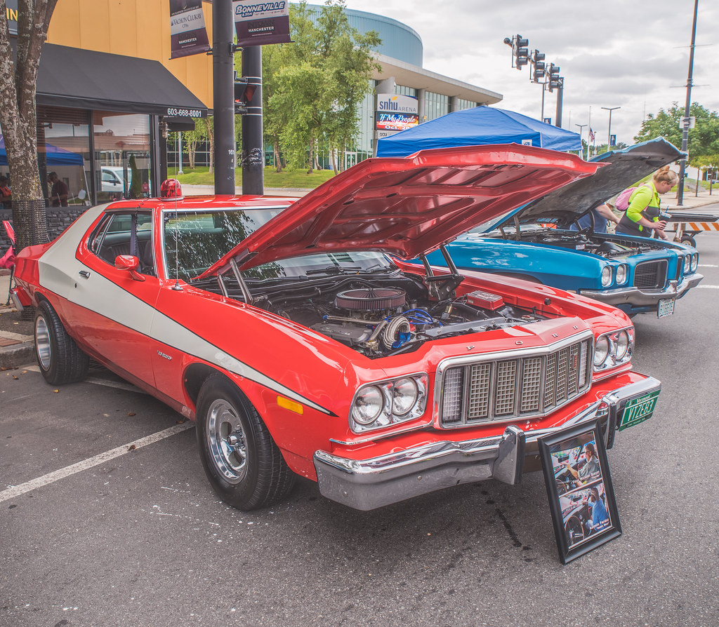 1976 Ford Torino_ Cruising Downtown Manchester, NH Car Sho… K2parn