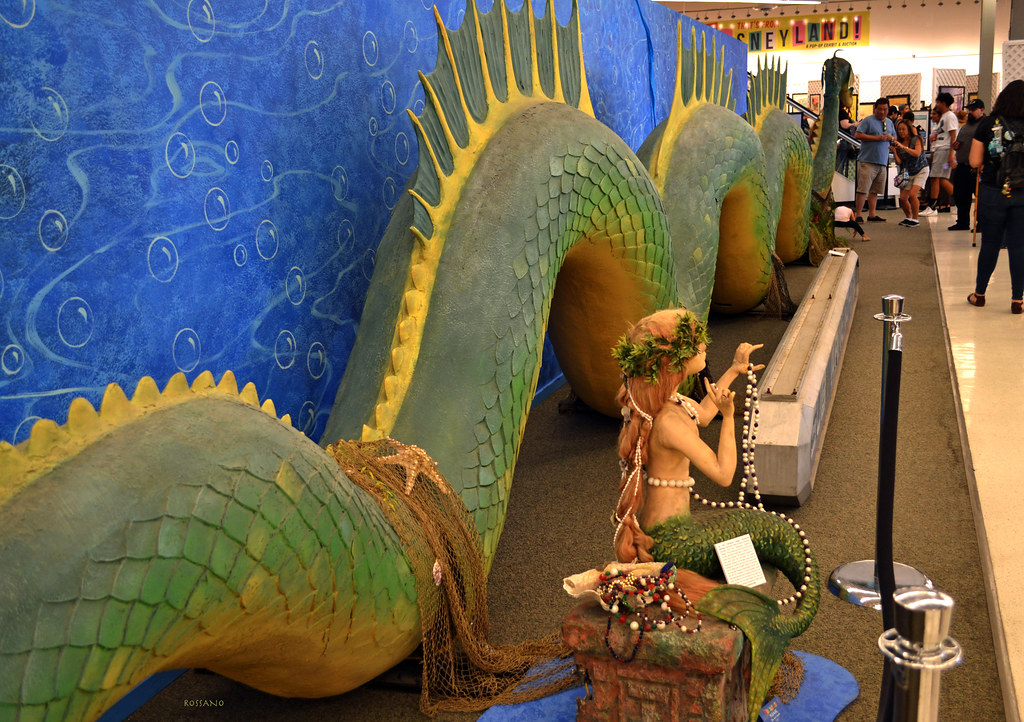 Sea Serpent & Mermaid Disneyland Exhibit THAT'S FROM DI… Flickr