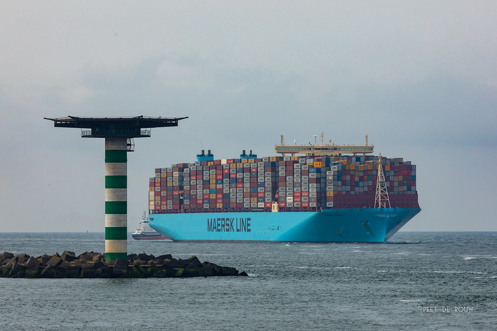 Mumbai Maersk arrival Maerkline vessel Mumbai Maersk with … Flickr