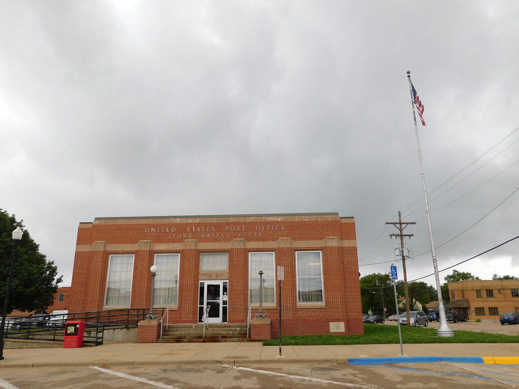 Lyons, Kansas 67554 Constructed in 1935. Jimmy Emerson, DVM Flickr
