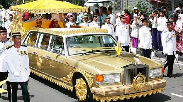 How rich is the sultan of Brunei? Life in Saudi Arabia