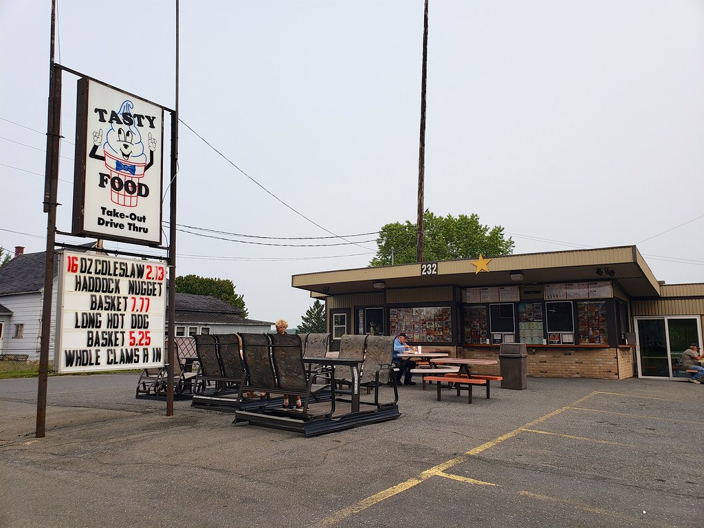 Tasty Food In Van Buren, Maine. Joe Shlabotnik Flickr