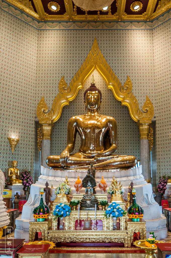 Golden Buddha 0007 a photo on Flickriver
