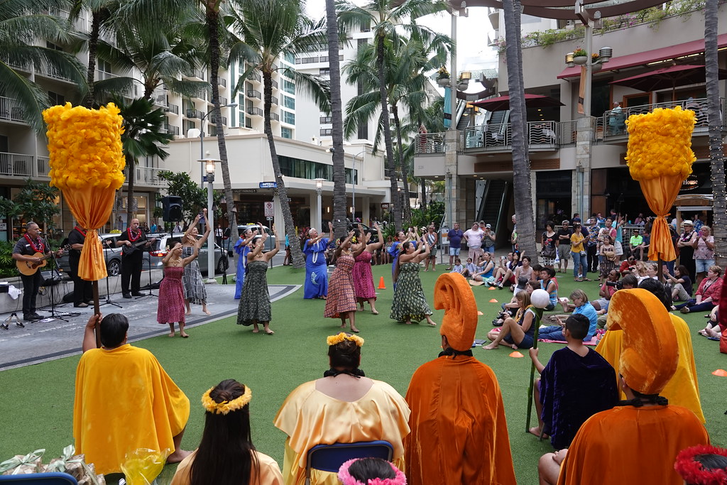 oahu festival 2023 waikiki Waikiki Beach Walk Aloha Festivals Royal Court Appearance … Flickr