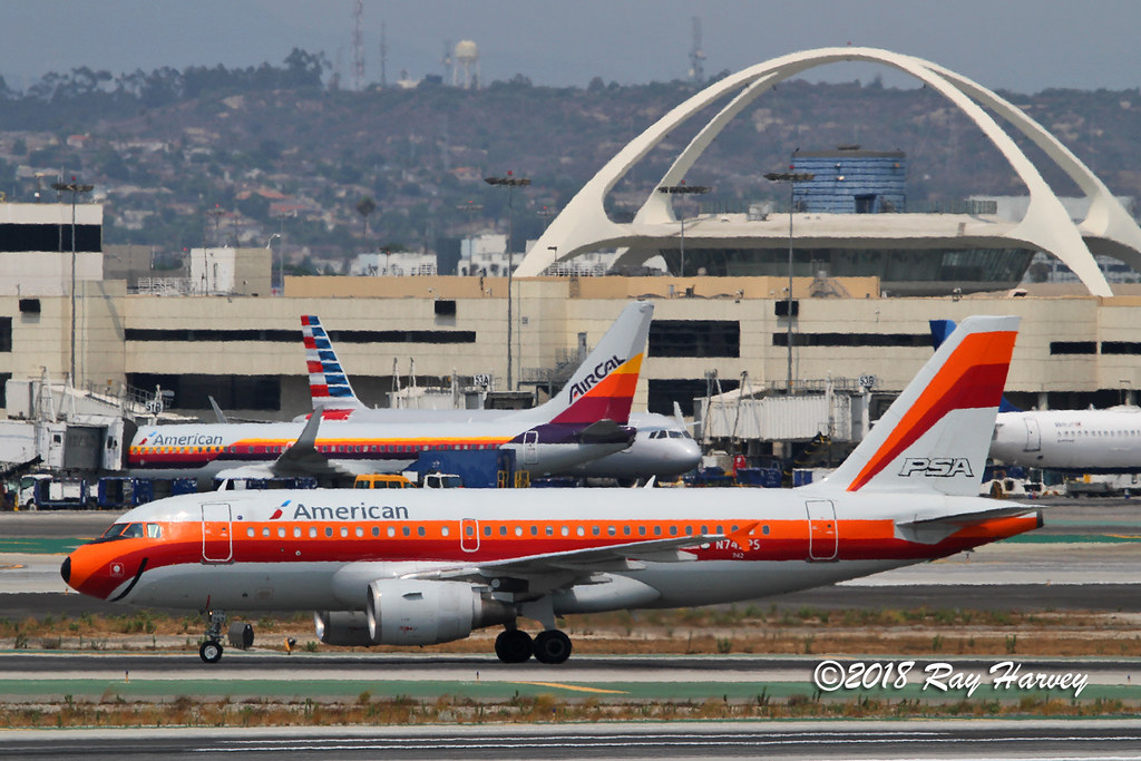 Return to the 80's at LAX American Airlines Airbus A31911… Flickr