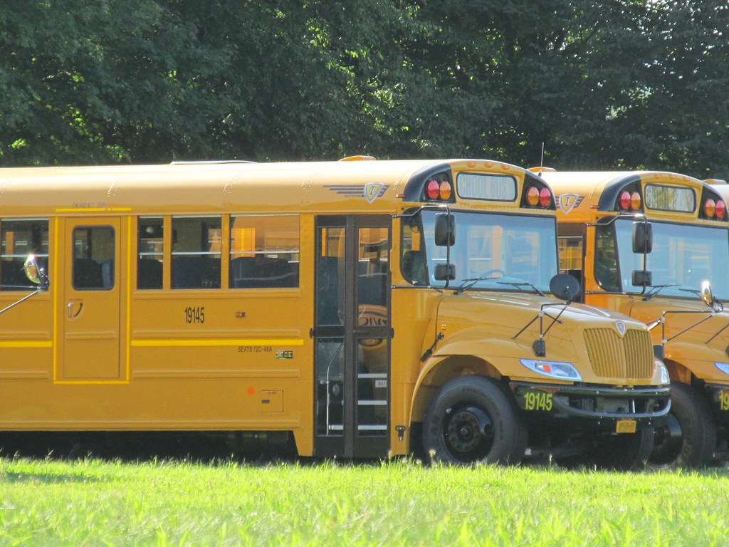 Birnie Bus Service 19145 HV Photos Flickr
