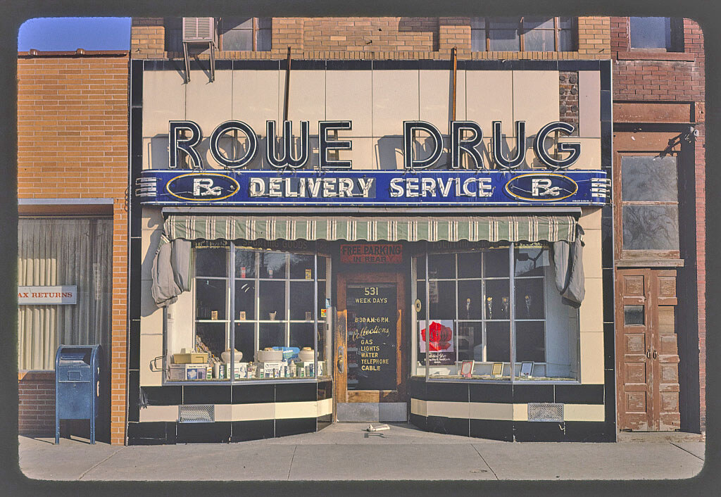 Rowe Drugs, Church Street, Ottumwa, Iowa (LOC) David Valenzuela Flickr