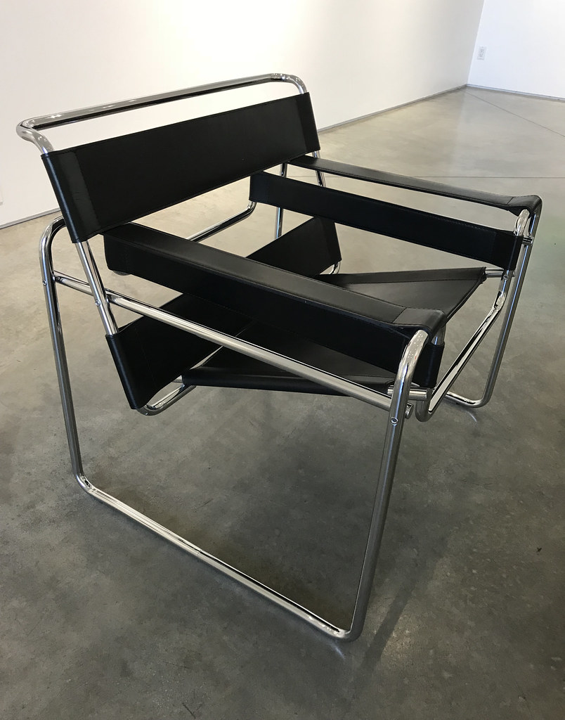 Marcel Breuer Wassily Chair, 1925. Leather and chrome (190… Flickr