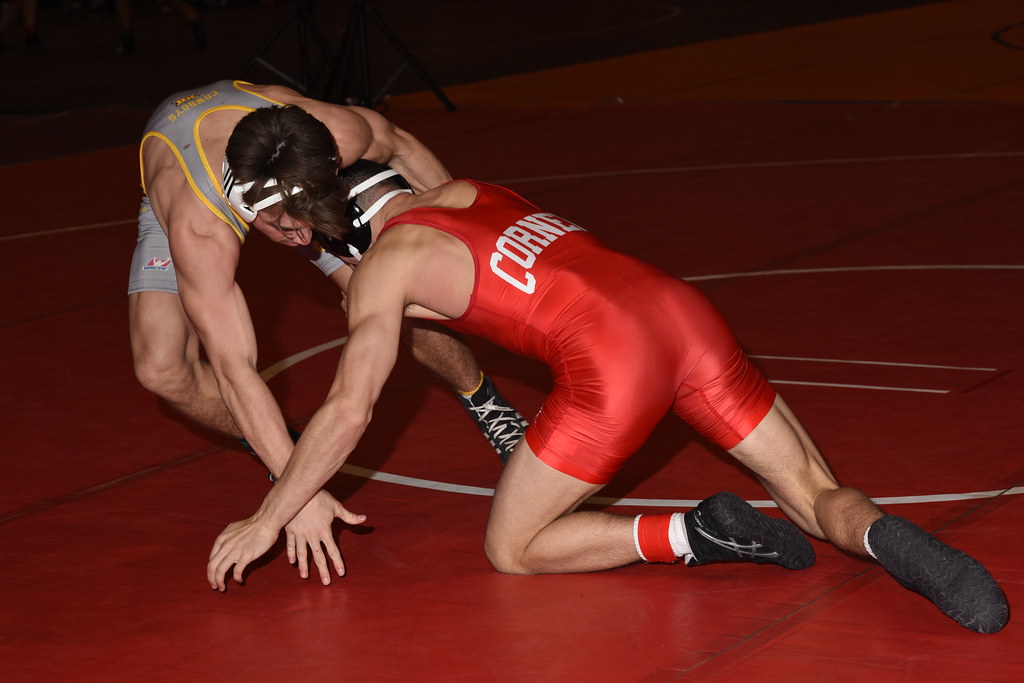 Trent Olson vs Michael Russo 0498 125 Consolation Round o… Flickr