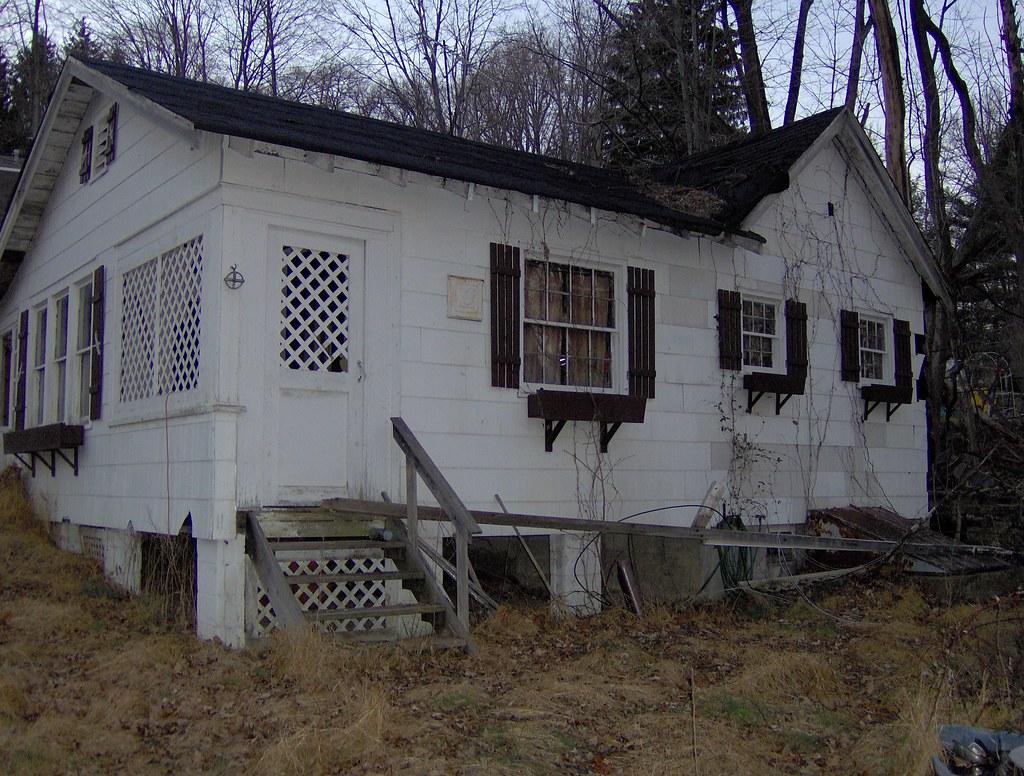 Chain Saw House Flickr