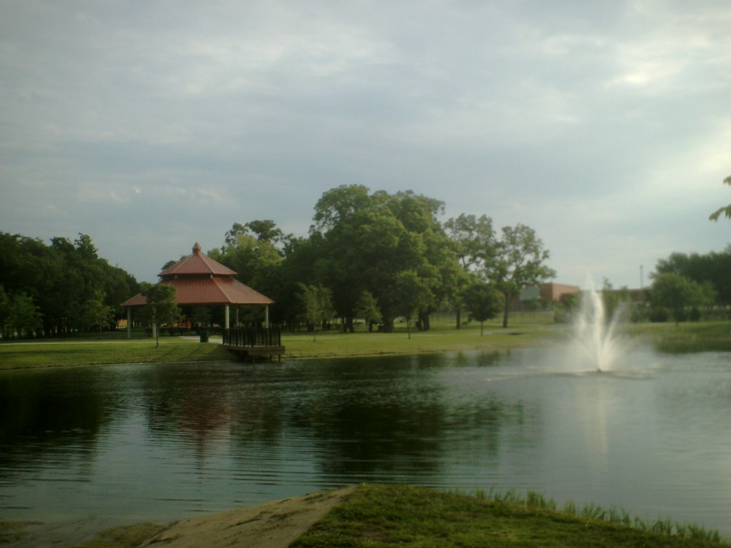 Glendover Park, Allen, Texas USA Glendover Park is a small… Flickr