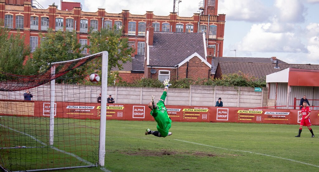 Droylsden FC v Squires Gate Chris Dobson Flickr