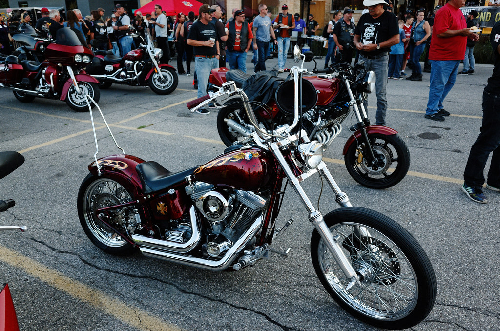 R0022400 "Bike Night in Paris 18TH Sept. 2018"; "Bike Nigh… Flickr