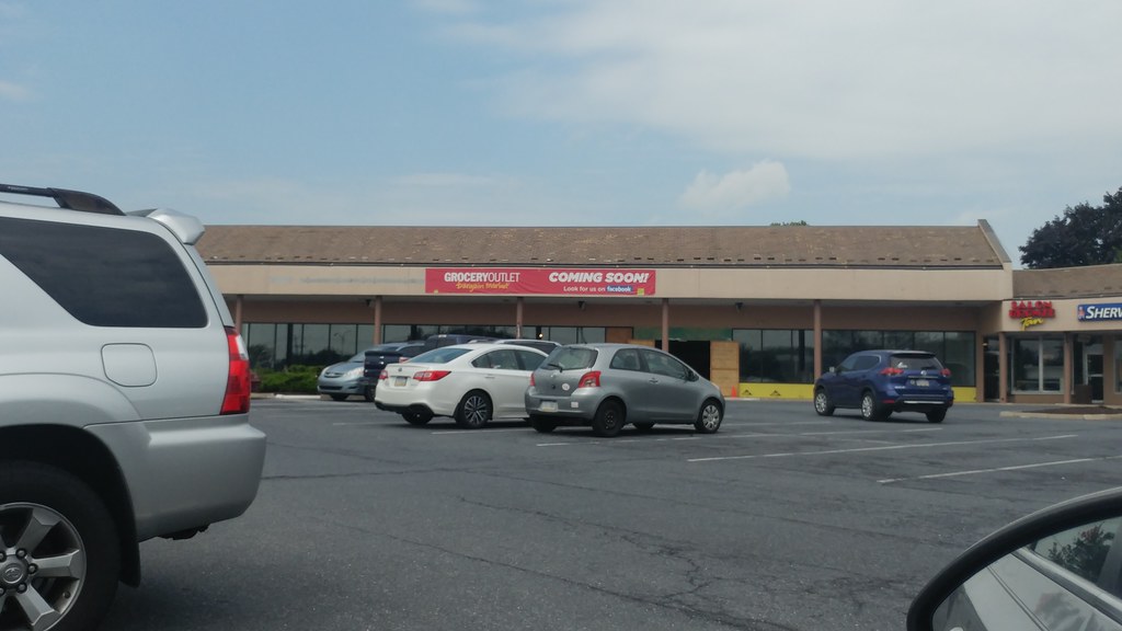 Acme/ Grocery Outlet Easton, PA 25th Street Shopping Cen… Flickr