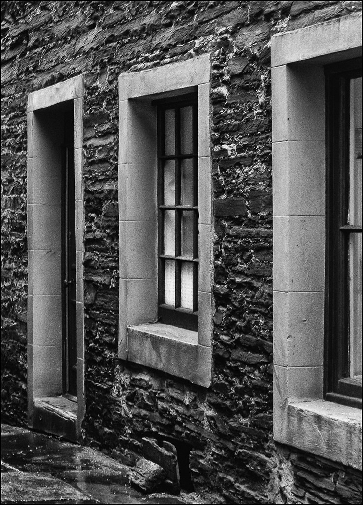 Stone Framed at Dundas Street, Stromness, Orkney+ Nik sep_… Flickr