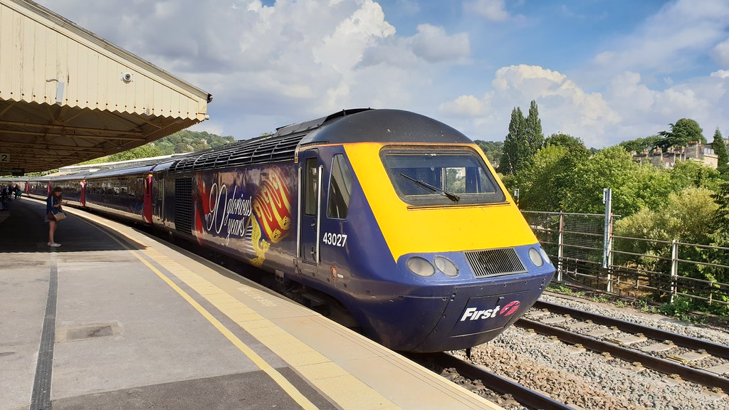 First Great Western 43027 ( with 43015) 1A89 1533 Taunton