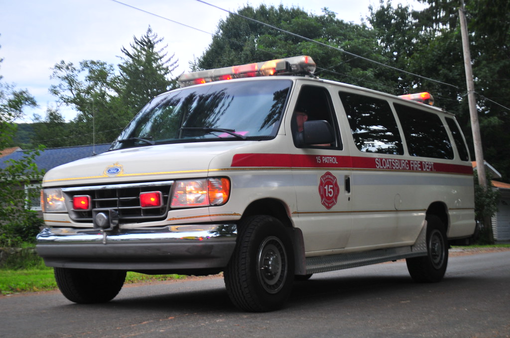 Sloatsburg Fire Department 15 Patrol 1992 Ford E350 ExPe… Flickr