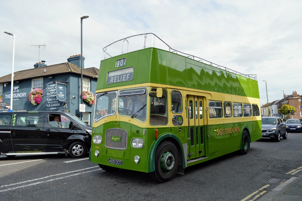 409 409DCD Stagecoach Heritage 19909, Goodwood Revival Bus… Flickr