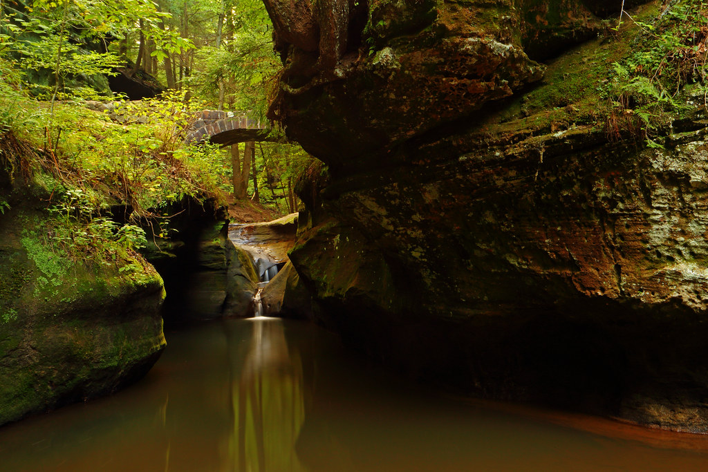 Hocking Hills Bridge over Devil's Bathtub Devil's Bathtub… Flickr