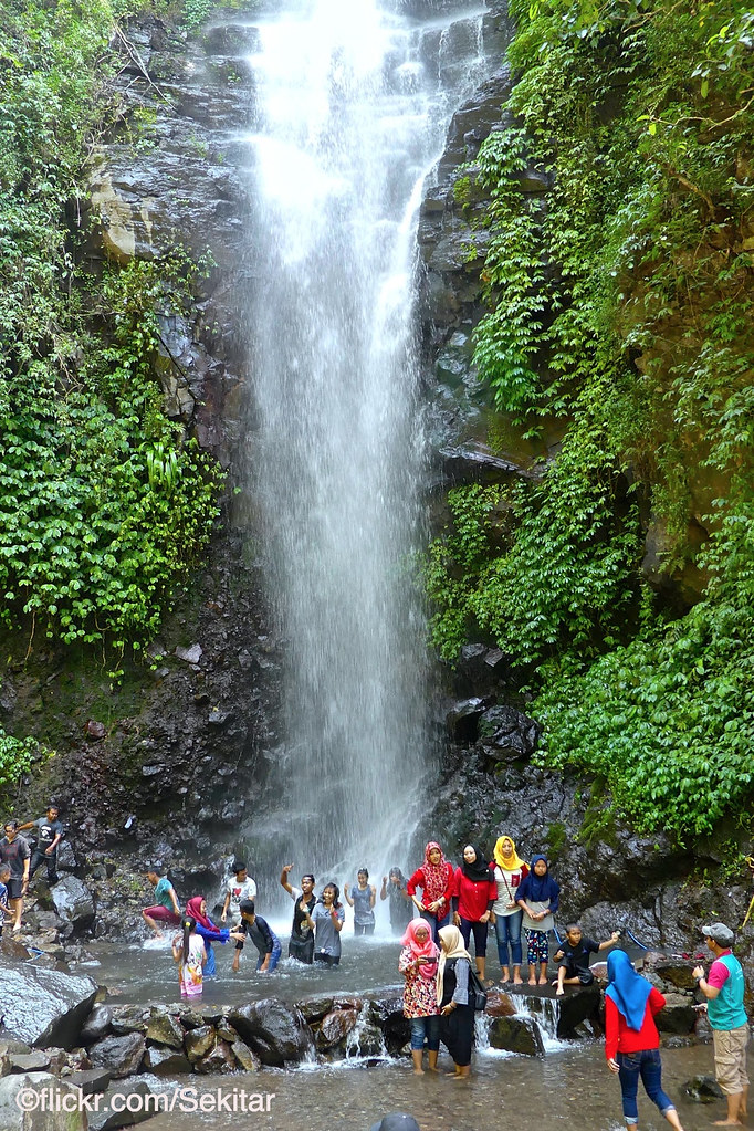Air Terjun Dlundung Arini Gambar