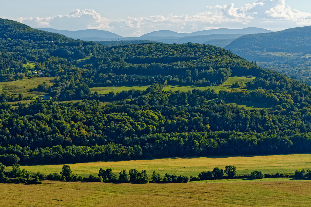 Schoharie Valley View View from the summit of Vroman's Nos… Flickr