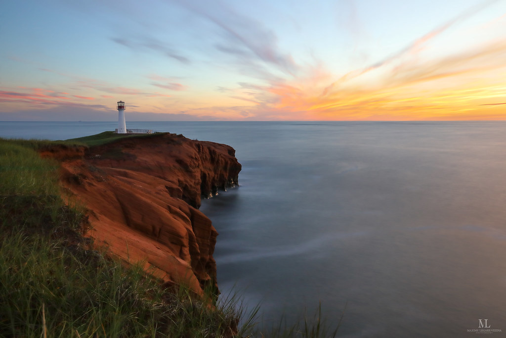 Phare de L'ÉtangduNord. Le plus beau phare des îl… Flickr