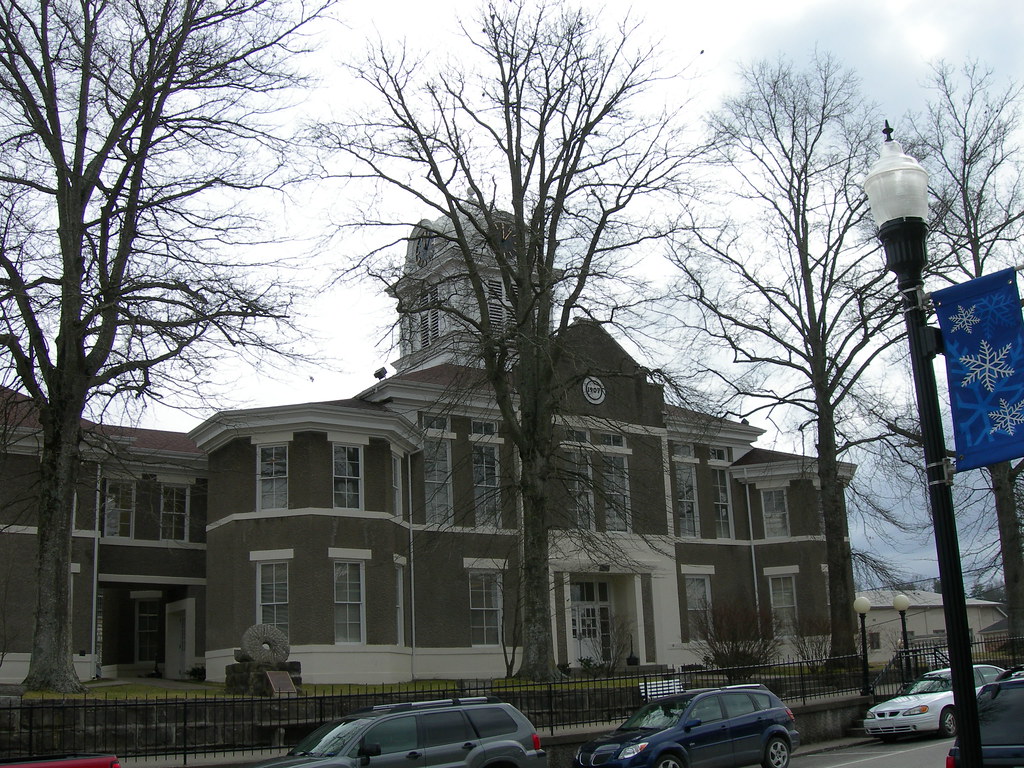 County Courthouse West Liberty, Kentucky This was t… Flickr