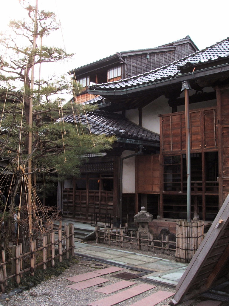 "Ninjadera" Kanazawa has an old shogun (lord) house that … Flickr
