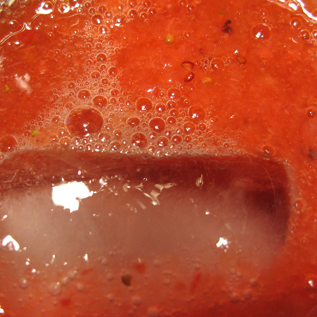 Strawberry and Kiwi Daiquiri 1 Kiwi Fruit, peeled About 6 … Flickr