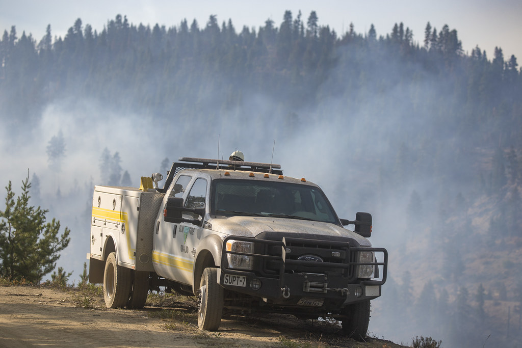 BLM Lakeview Crew 7 A BLM fire crew out of Lakeview, Orego… Flickr