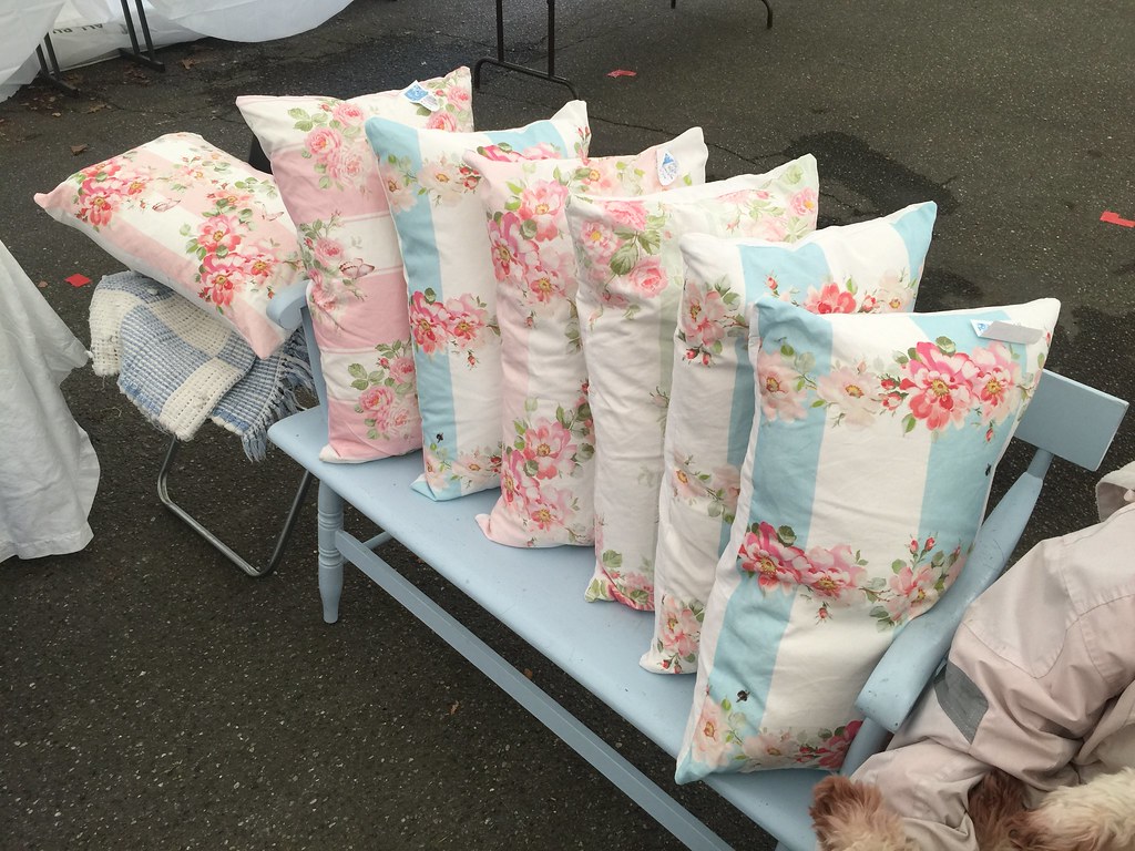 LilyOake fabric at Seattle's Nordic Museum Yulefest Flickr