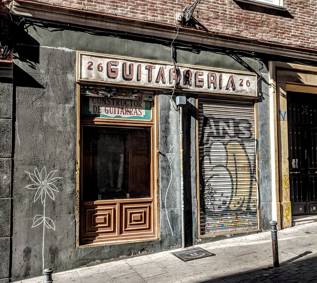 Guitar Shop Madrid, Spain jmaxtours Flickr