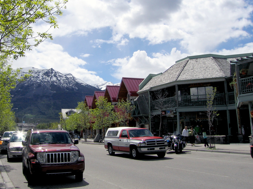 Jasper, Patricia Street and Whistlers Mountain Jasper, Pat… Flickr