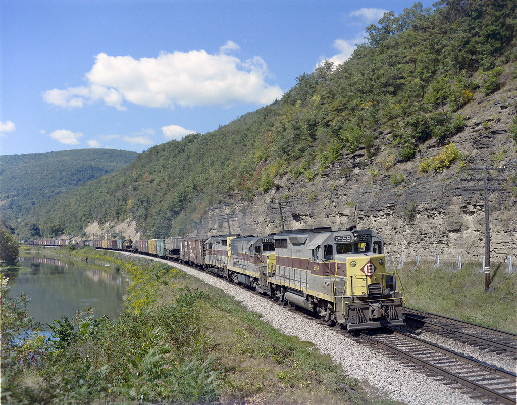 EL, West Cameron, New York, 1967 Erie Lackawanna Railroad … Flickr